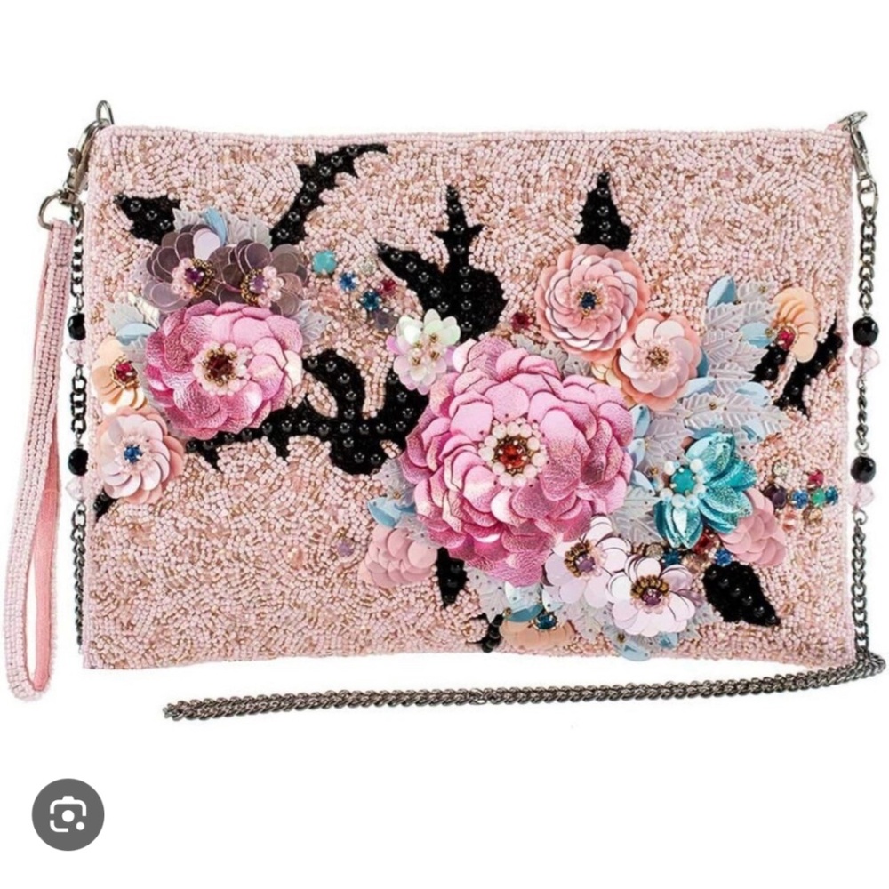 Mary Frances Love Endures Disney Collectors Edition Beaded Bag NWT